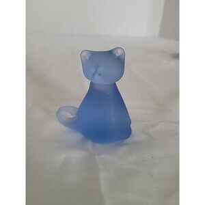 Vintage  Art Glass Sitting Cat/Kitten Figurine Blue
